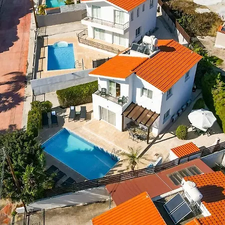 Villa Calypso By Ezoria